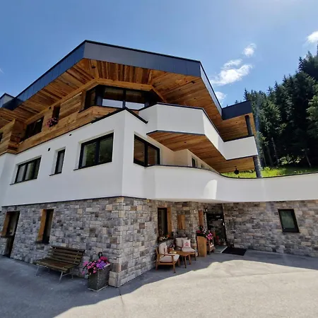 Appartement Chasa Patria *