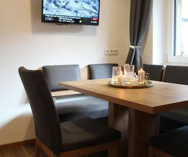 Chasa Patria アパート *